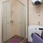 2 Bedroom In *