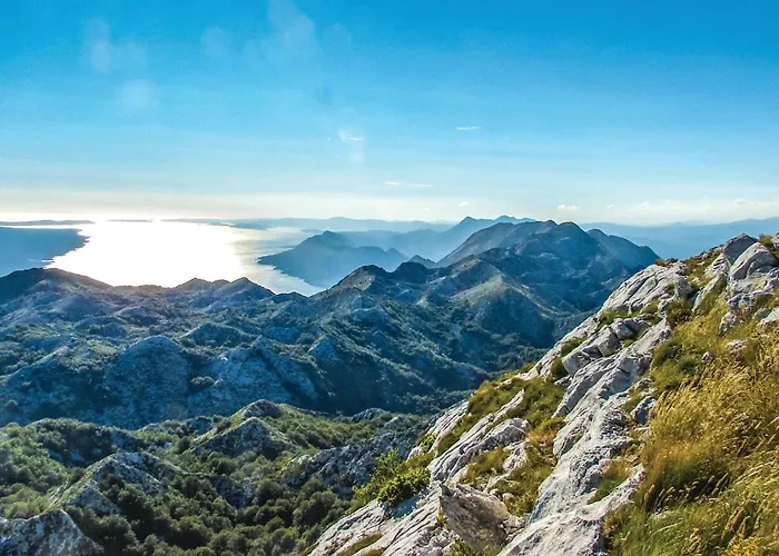 2 Bedroom Awesome In *